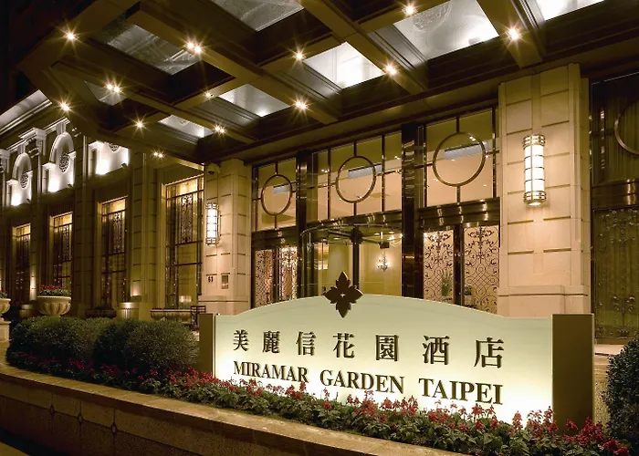 Kid friendly hotel Miramar Garden Taipei
